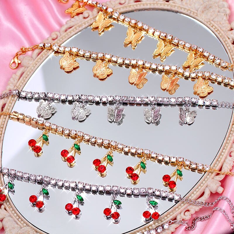 BYNOUCK di Modo Brillante Da tennis Catena del Calzino Del Braccialetto per Le Donne di Cristallo Rosso Ciliegia Del Pendente Della Decorazione di Strass Catena Cavigliere