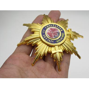 EMD Gran Cruz de la Orden del Águila Roja con espada estrella del pecho @