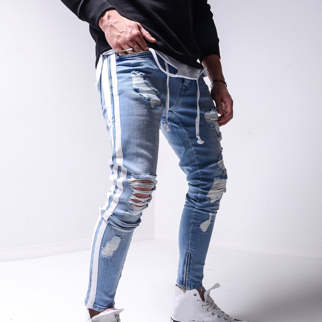Pantalones pitillo rasgados para Hombre, pantalones vaqueros ajustados con rayas laterales para motociclista, pantalones vaqueros rasgados con agujeros estilo Hip Hop para Hombre