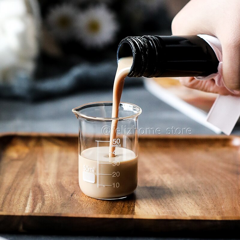 Mini Pyrex graduated measuring cup maple syrup creamer web celebrity coffee house espresso cup serving cup