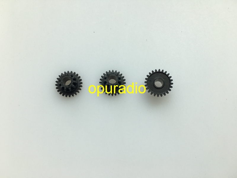 Brand RAE3370 Gear for Toyota B9004 B9010 Car DVD navigation audio repair part 5pcs/lot