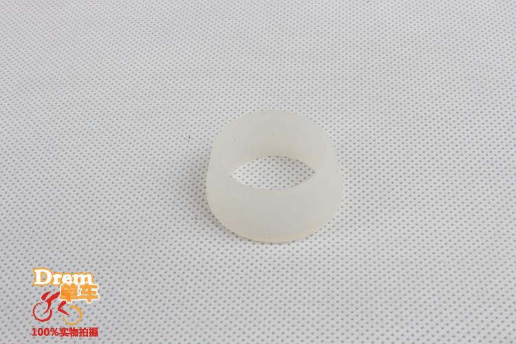 MTB Mountain Road Bicycle Seatpost Cover Silicone Waterproof Protector Seat Post Tube Rubber Ring Dust Cover Cycling Parts: 30-34mm white