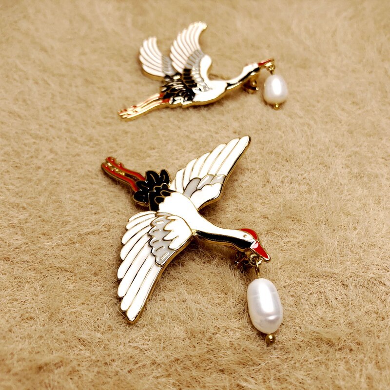F. j4z 2020 novo pássaro broches para as mulheres adorável esmalte voando guindaste broche pinos menina traje jóias acessórios presentes dropship