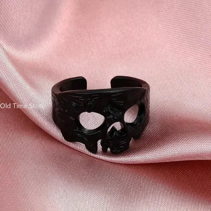 Bague ouverte vintage pour homme et femme, bague homme exagérée, fantôme européen, roi, crâne, tendance,: WHITE