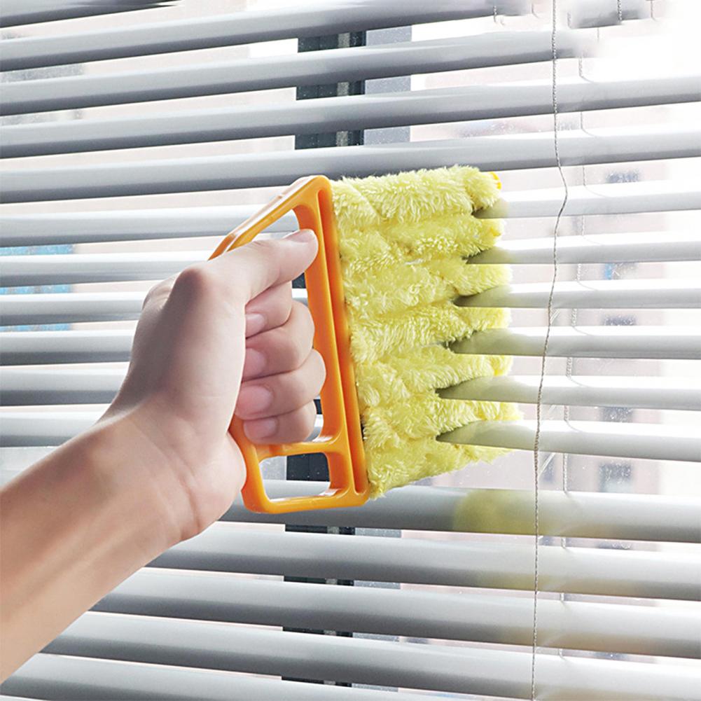 Blind Cleaning Brush Ergonomic Handle Soft Plush Blind Duster Soft Plush Non-Damaging Duster Brush Plastic Blind Cleaner