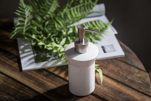 European style White 4PCS/Set Innovative Items Ceramic Bathroom Set Luxury Style wedding decoration