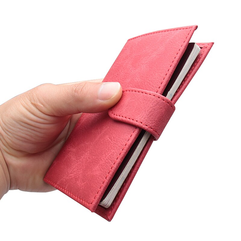 Retrotyylinen pu-nahkainen passikotelon suojakotelo sisäänrakennettu rfid-esto suojaa henkilökohtaisia tietoja