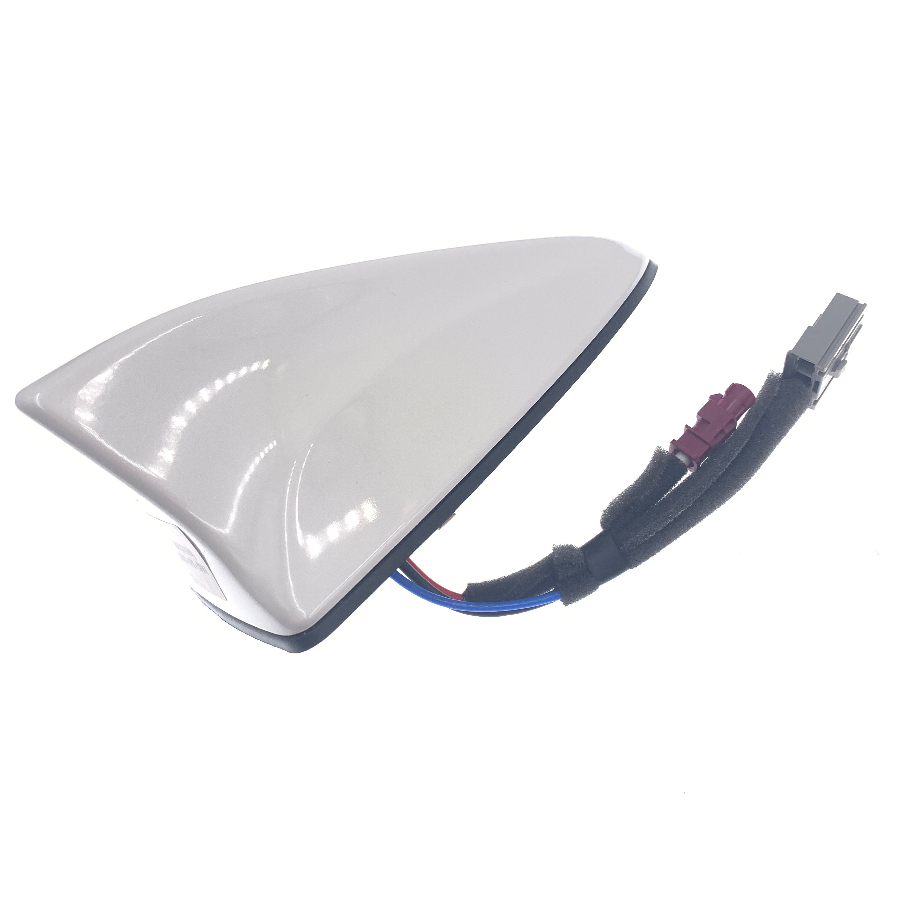 GM OEM Crystal White Tricoat Shark Fin Antenna For 2021 Escalade, Tahoe, Suburban, Yukon – Part 84876044