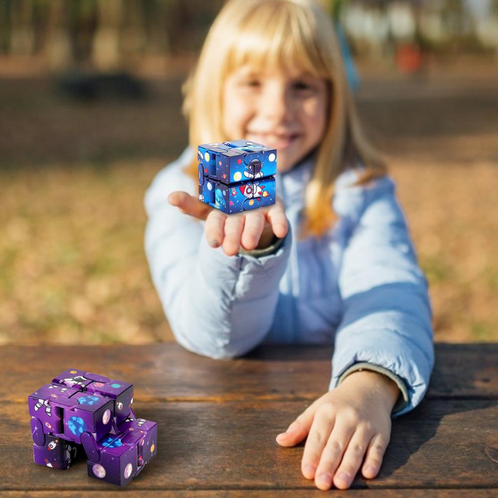 Unendlichkeit Cube Spielzeug kinder Fingerspitzen Dekomprimieren Magie Platz Anti-Stress-Spielzeug Lustige Hand Game Maze Entspannende Sensorischen Spielzeug