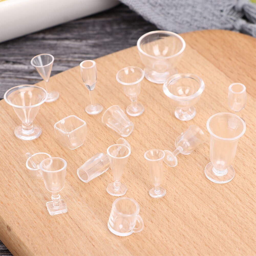 17pcs/Set Mini Transparent Drink Cups Dish Plate Tableware Miniatures DIY Pretend Play Kitchenware Toys