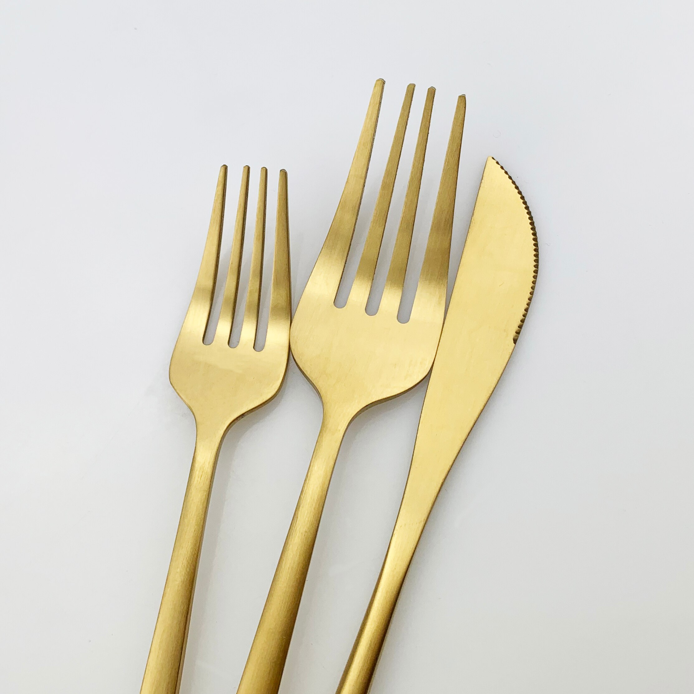 4Pcs Gold Matte Dinner Fork Cutlery 304 Stainless Steel Dinnerware Fork Silverware Kitchen Flatware 7 Color Tableware