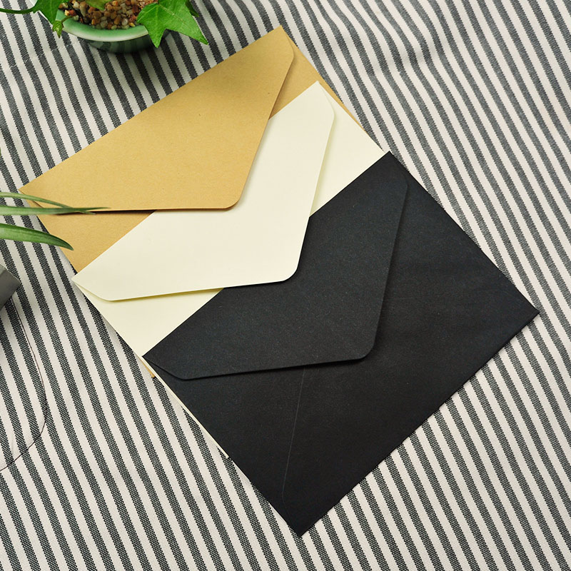 10 stks/partij Vintage Bruin Wit Zwart Kraft Blank Mini Papier Venster Enveloppen Huwelijksuitnodiging Envelop/Cadeau Envelop 162 * 114mm