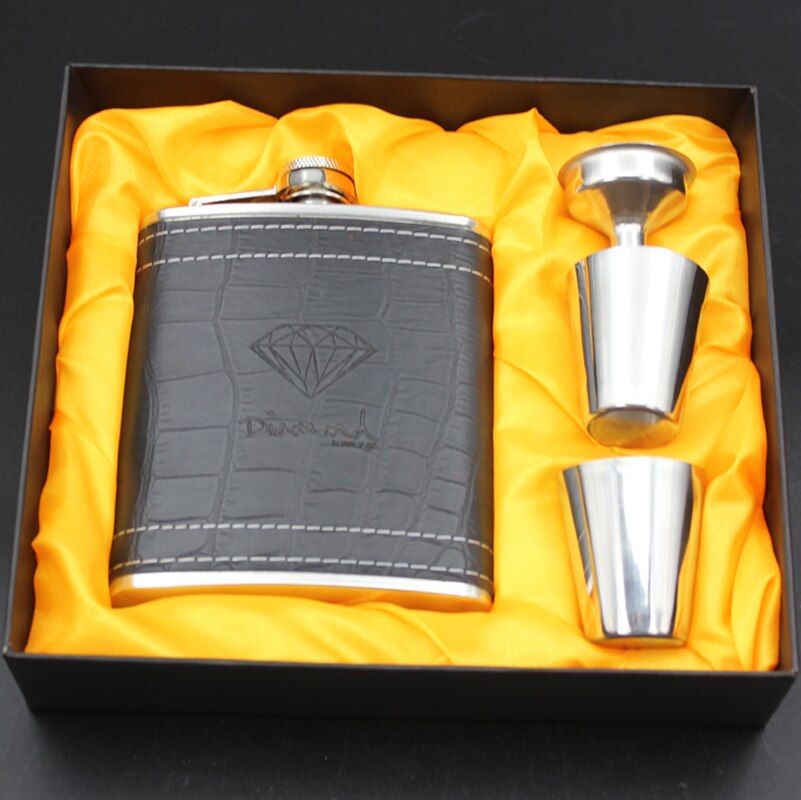 Liquor Flask set 7 oz Luxury Men set with 1 Funnel 2 Shot Glass Small Whiskey Bottles Alcohol Wiskey Pleather hip-flask