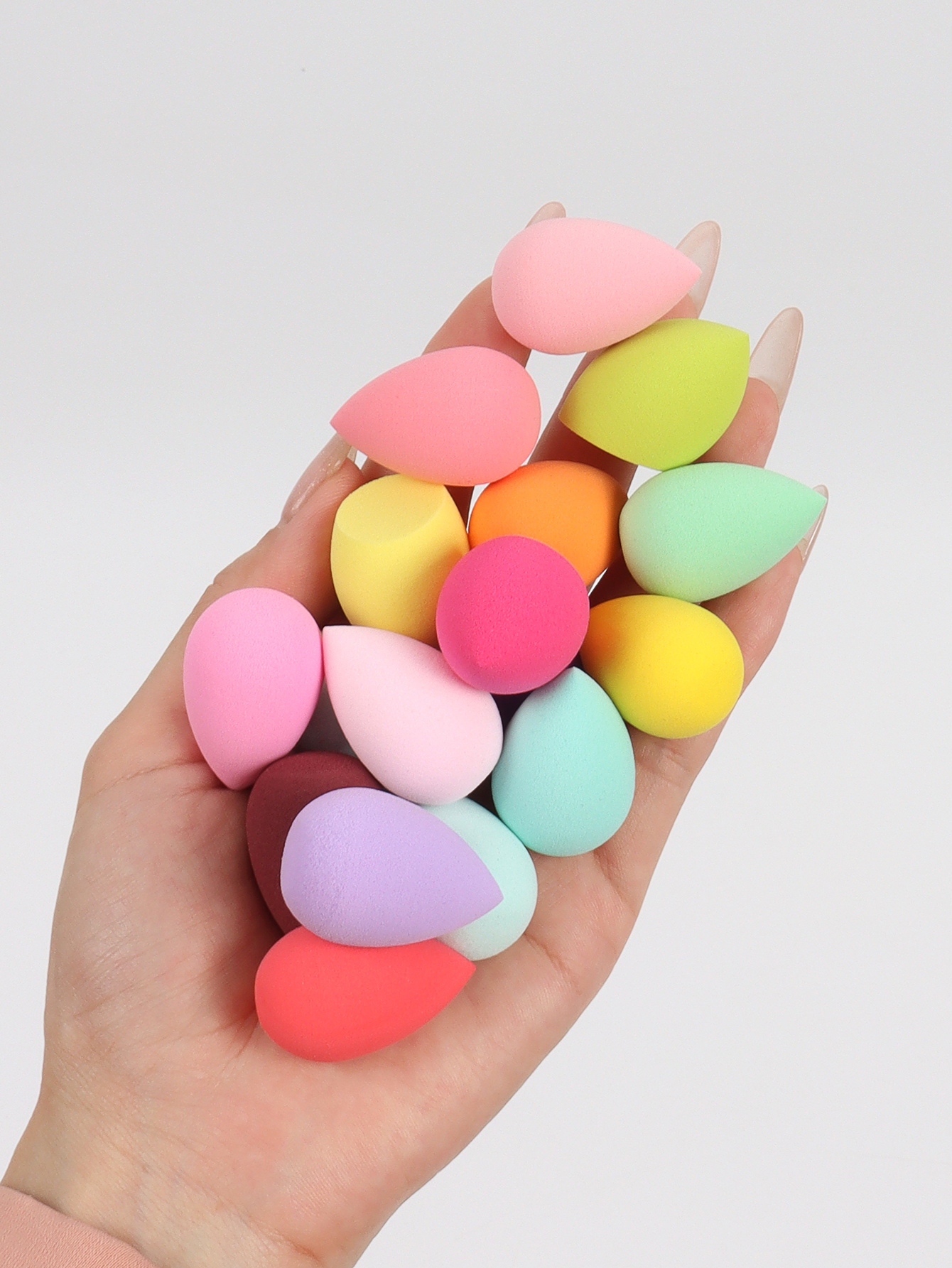 Mini Random make-up eieren 10-20-50-100 pack. Willekeurige kleur en vorm, meerkleurige make-upspons, foundation gemengde schoonheidsspons, L