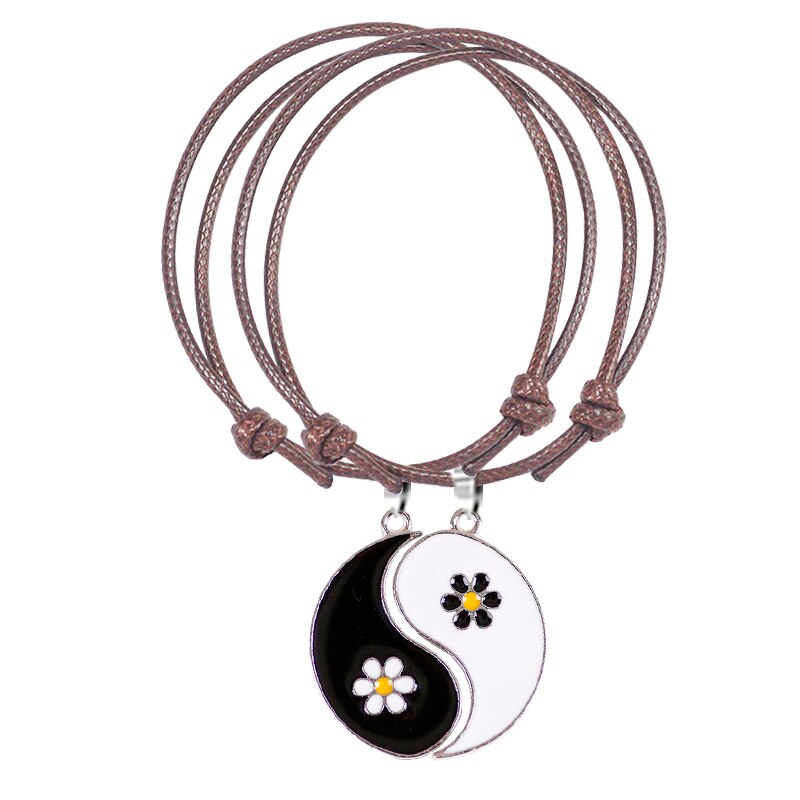 Men And Women Bracelets Small Daisy Pattern Gossip Pendant Leather Rope Couple Hand Chain For Best Friend Birthday Jewelry: SL217-D