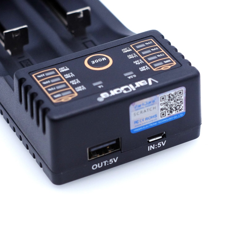 Varicore  u4 v10 v20i 18650 lader 1.2v 3.7v 3.2v aa / aaa 26650 nimh li ion batteri smart lader 5v 2a eu / oss / uk støpsel
