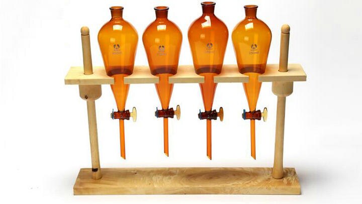 1Piece/lot 4 holes Wooden separatory funnel stand, funnel rack support, wooden support for 125ml to 500ml separating funnels