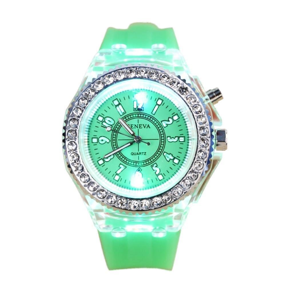 Lysende ledede sportsure kvinder kvartsur ladiessilicone armbåndsure glødende relojes mujer led flash: Grøn