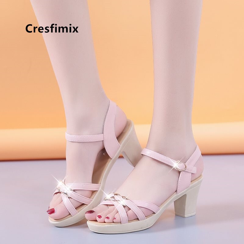Cresfimix kvinder sød sød pink peep toe højhælede sko damer afslappet hvid pu læder højhælede sko des sandales  a5946