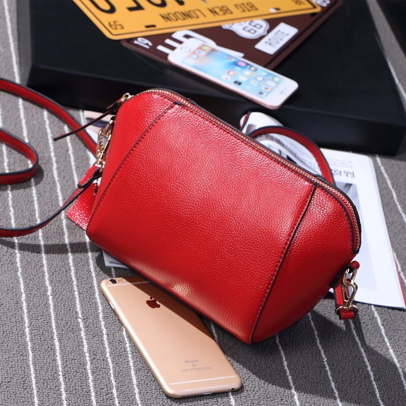 woman bag handbags high qualityFashion PU Leather Bags For Women Messenger Crossbody BagFashion shell packag: Red