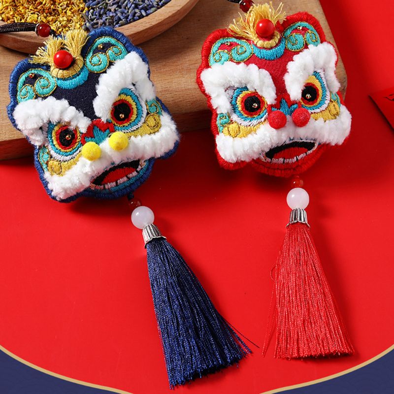 Pendentif en Lion de Fortune chinois | Amulette chinoise, Kit de broderie fait main, bricolage, paquet de sacs en matériel artisanal