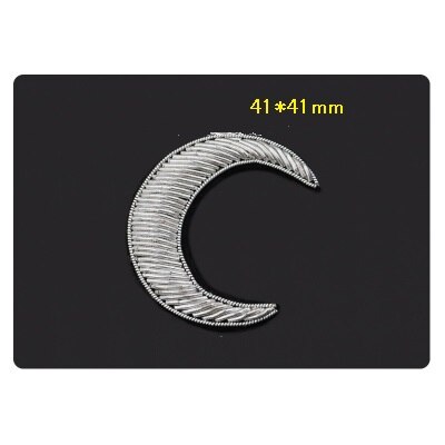 DIY 3D Hand embroidered badges Starfish/sunflower/Strawberry/moon Armband applique for Coat Trousers Bag Brooch: moon