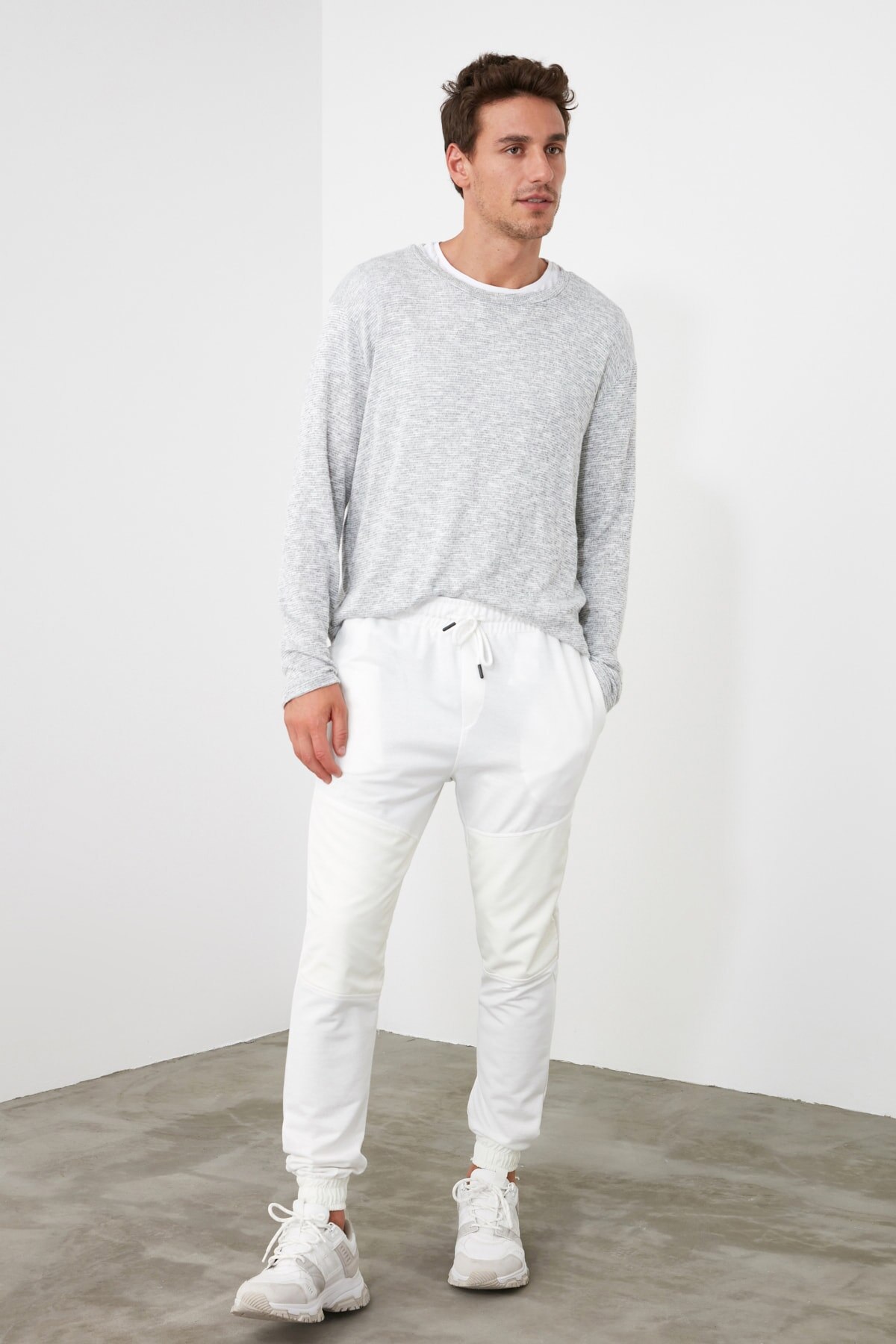 Trendyol Maschio micro Dettagliate di Gomma Lunghi Pantaloni Della Tuta TMNAW21EA0127