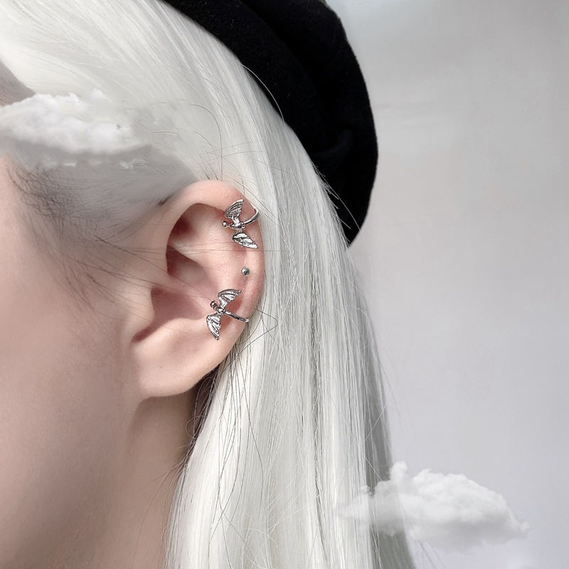 Trend Oorbellen Voor Vrouwen Black Bat Geen Doorstoken Eenvoudige Oor Clip Hip Hop Gothic Mannen Ear Bone Clip mode Halloween Oorbel