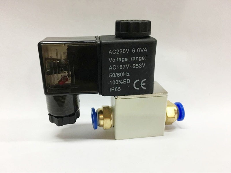 Airtac 1/4 "bsp Válvula de control de aire solenoide neumática de 2 posiciones aluminio 2V025-08 AC220V/DC24V
