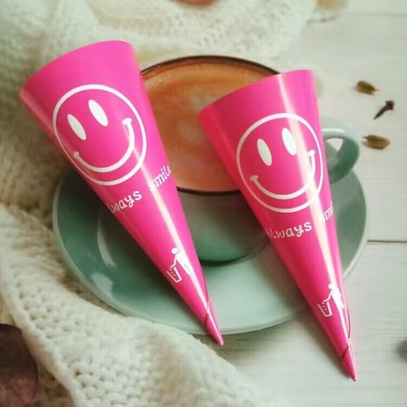 1000Pcs/lot Ice Cream Cone Paper Cover Disposable Cones Tray Paper Sleeve DIY Home Summer Party Supplies 10.8x4cm/4.26x1.58inch: Pink
