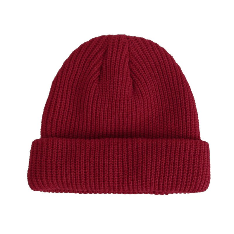 Mössor stickade mössor enfärgade kepsar för höst vinter män kort keps utomhus varm melon keps street keps dam hatt: Vinröd mössa
