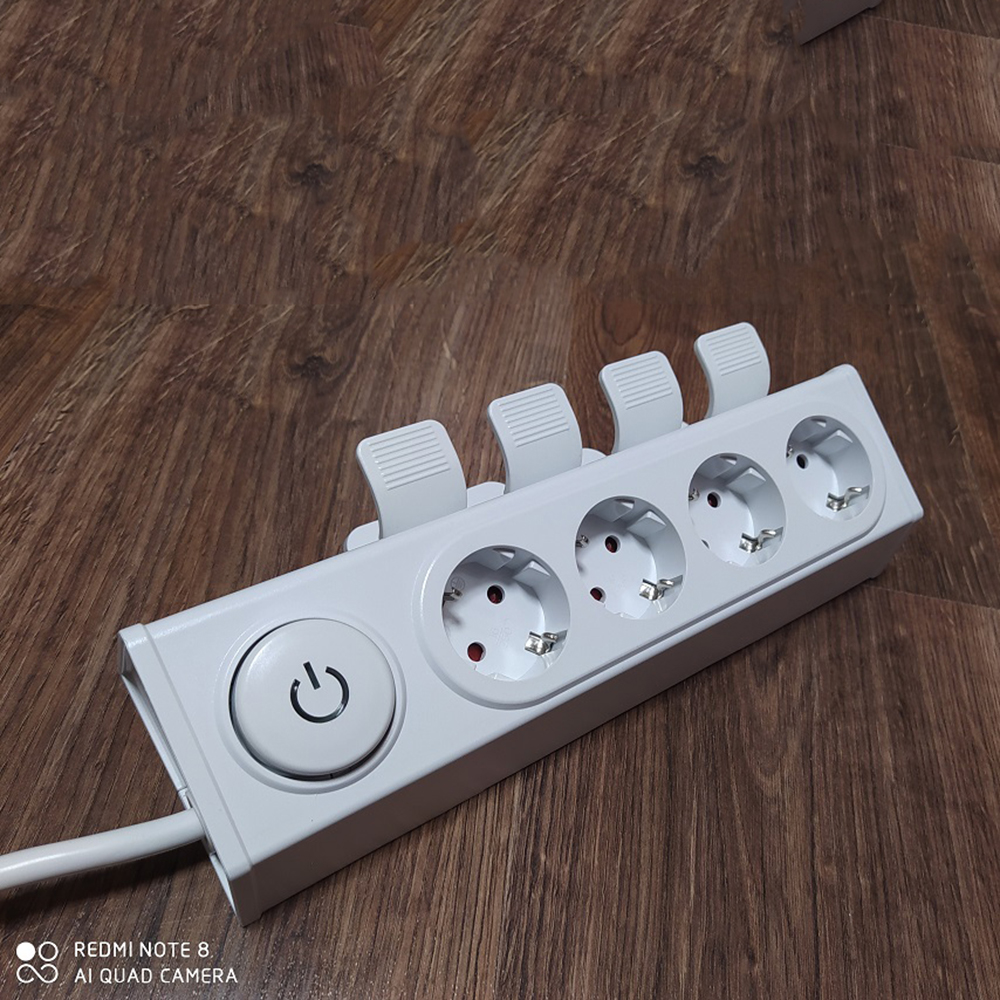 Power Strip Surge Protector 4-way EU Electric Plugs Sockets Ejector by Foot/Hand 3680W Wall Mounting Integrated Child Protection