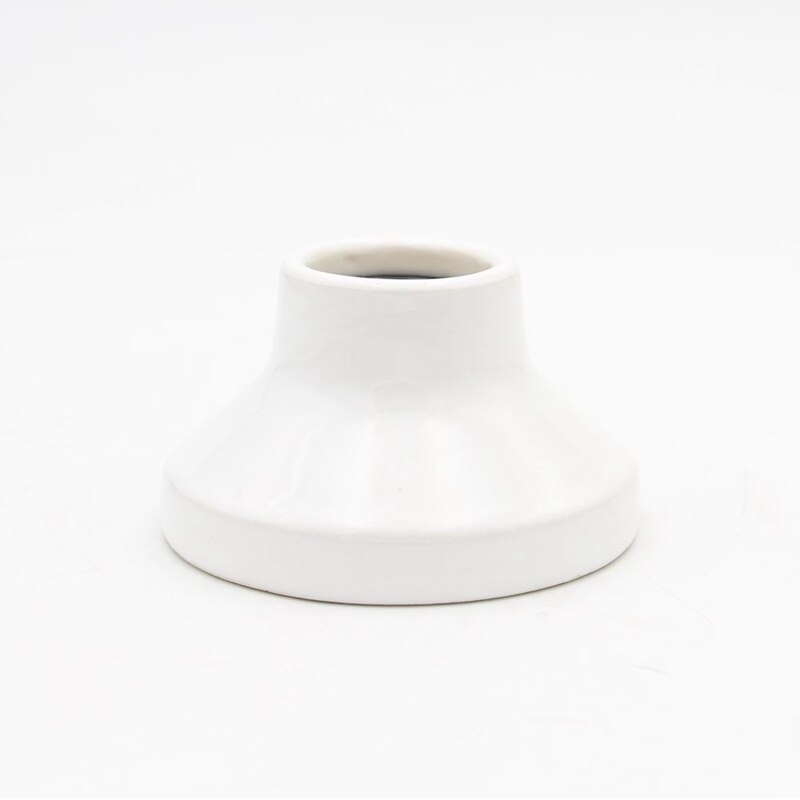 Porcelain Lamp Holder E27 Ceramic Ceiling Light Lamp Socket Wall Lamp Base Portalamparas For Ceiling Lamp Fittings: White / 2 Pieces