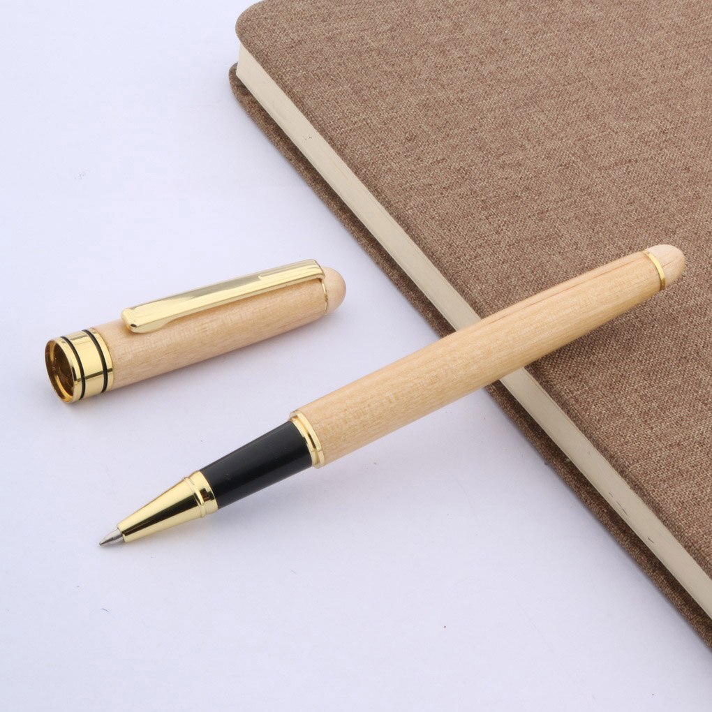4972 Parker Classic Rollerball in Gold Plated Perlé (Line and Dot). Mint 4972 Parker Classic Rollerball in Gold Plated Perlé (Line and Dot). Mint