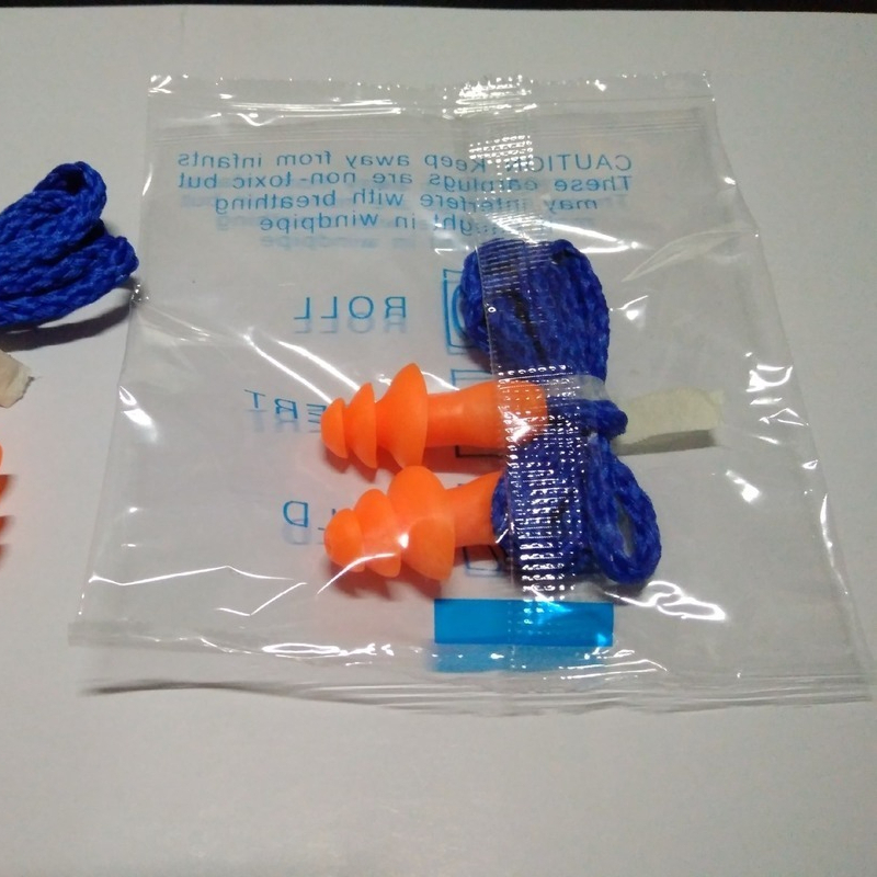 10 Stuks Zachte Siliconen Snoer Oordopjes Oren Beschermer Herbruikbare Gehoorbescherming Geluidsreductie Oordopjes Oorbeschermer