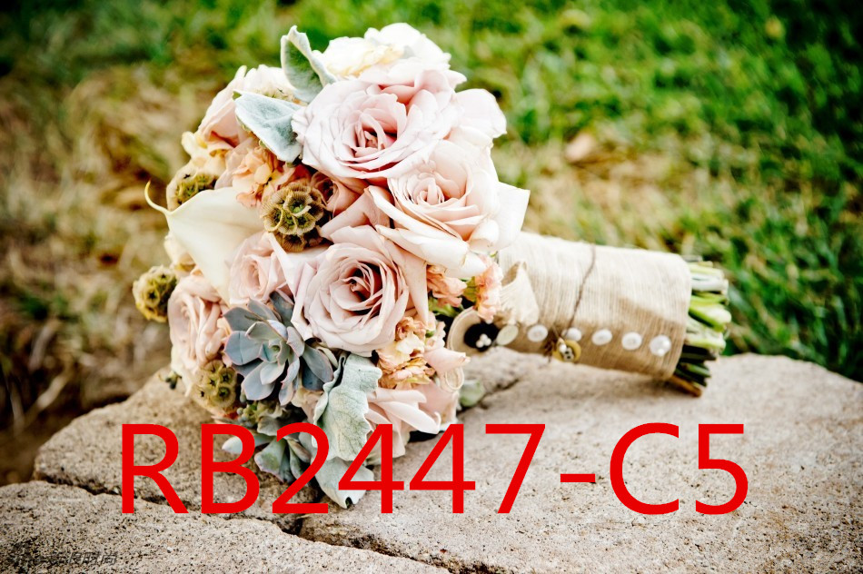 Accessoires de mariée de mariage tenant des fleurs 3303 RB2447: RB2447-C5