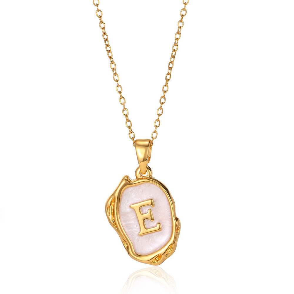 Collar con colgante de acero inoxidable chapado en oro del alfabeto de A-Z para mujer, cadena de serpiente con letra inicial, collares de clavícula, joyería para el cuello: Rojo óxido