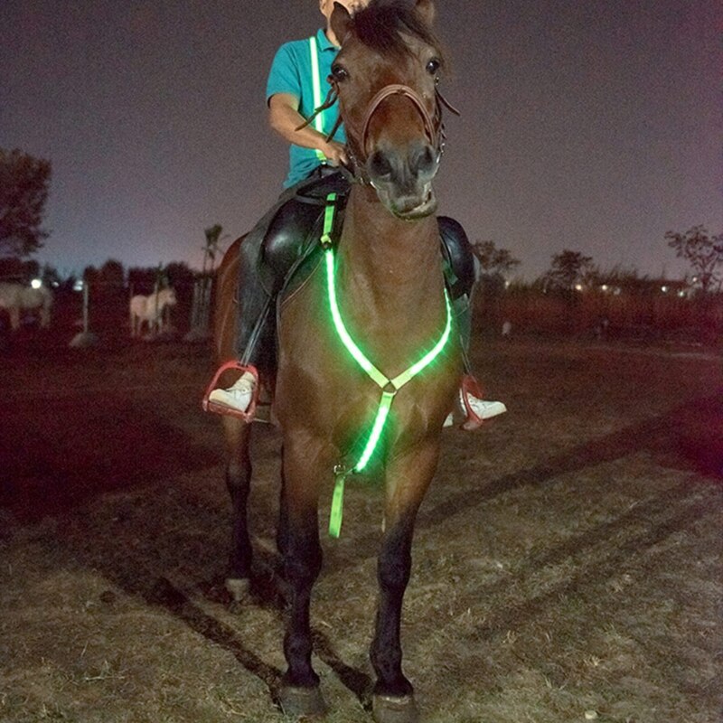 LED Horse Breastplate Collar Adjustable Chest Strap Visibility Tack For Horseback Equestrian Safety Gear for Night Horse Riding