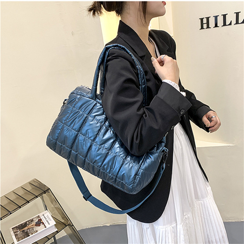 Winter Vrouwen Down Messenger Bag Gewatteerde Ruimte Katoen Gewatteerde Tote Schoudertas Vrouwelijke Grote Capaciteit Pluizige Top-Handvat tassen 2023