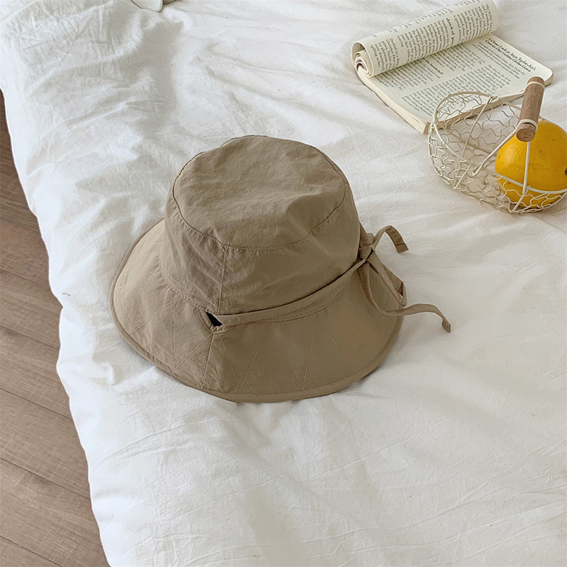 Chapéu de pescador feminino à prova de vento, alça fixa com cadarço, aba larga, guarda-sol, anti-uv, parte superior plana, tampa de bacia dobrável: Branco