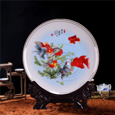 25 cm Fine Bone China Plate Ceramic Ornamental Plate Chinese Style Decoration Plate Wood Base Porcelain Plate Set: fish