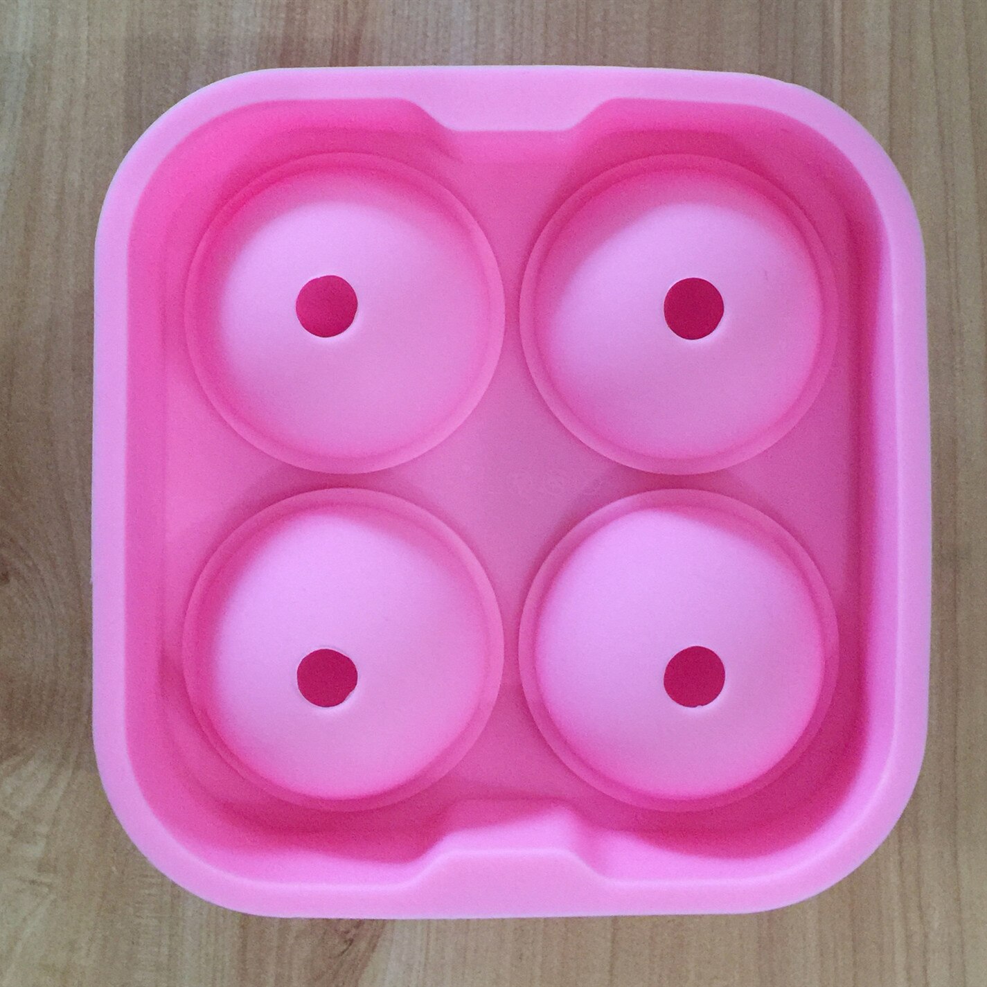 Large Ice Cube Maker Silicone Mold 4 Cell Sphere Ice Ball Ice Cube Tray Mold Wine Cocktail Party Bar Accessories Ice Cream Tool: D