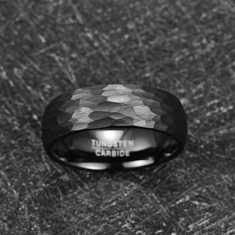 8mm svart wolfram bryllup band for menn mangefasetterte hamret børstet finish menn ringer aaa