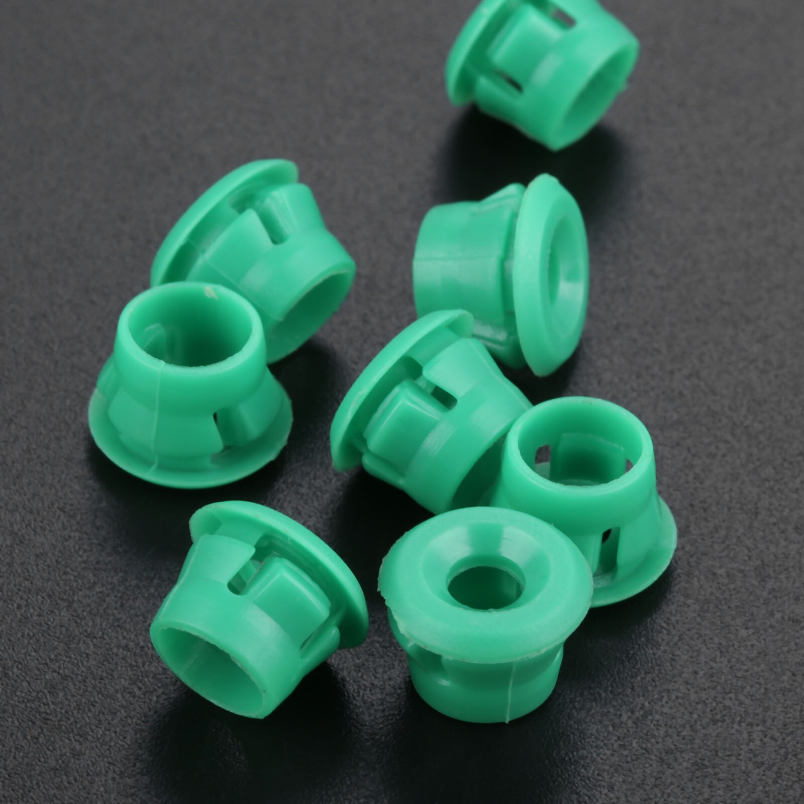 50 stuks Side Sill Rokken Moulding Grommet Clips Fasteners 51711932996 Plastic Klinknagel Retainer Voor BMW E30 E32 E36 E46 E60 e61 E63