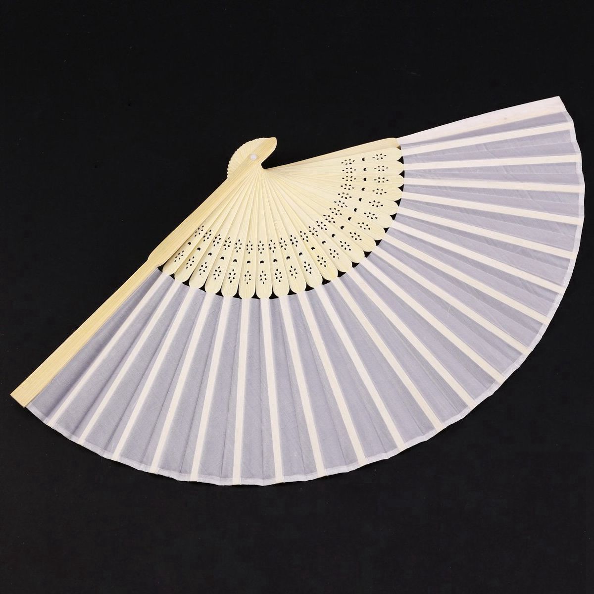24 pcs/lot White Folding Silk Hand Fan with bag Wedding &amp; Party 21cm