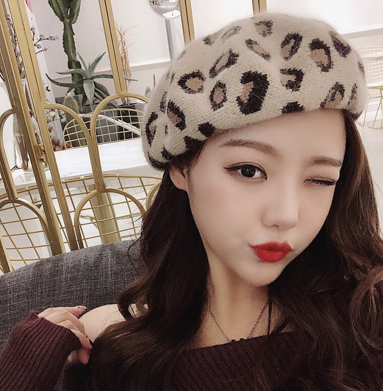 1pc Winter Warm Faux Wool Leopard Beret Women Girls French Artist Beanie Hat Cap Kawaii Leopard Flat Top Caps Warmers