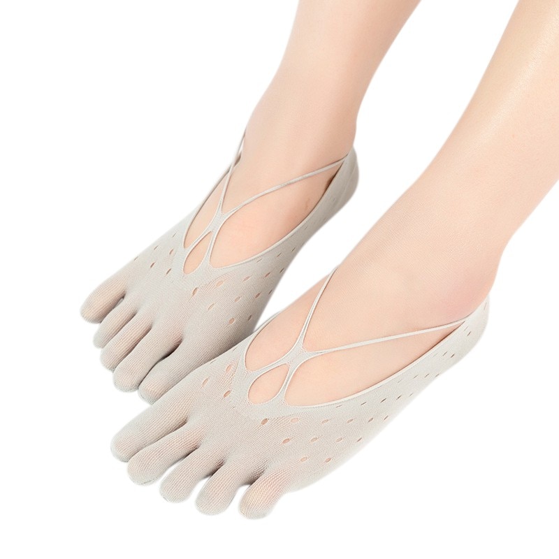 Five-finger Sock Women Slippers Velvet Summer Mesh Breathable Invisible Shallow Silicone Boat Socks Cross-hole Style