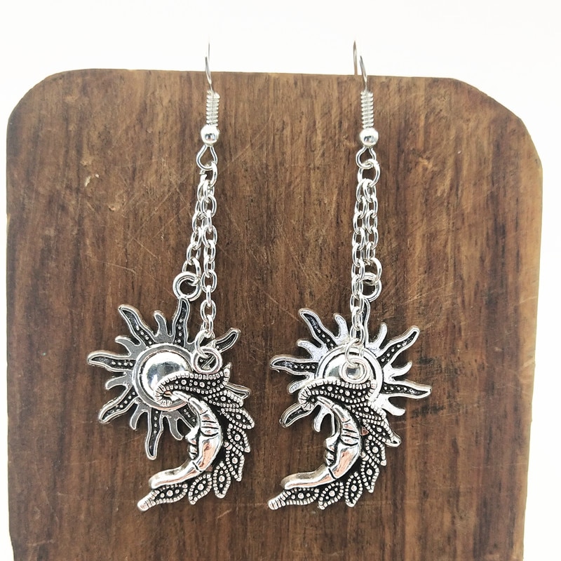 Pendientes de sol y luna para mujer, joyería de sol y luna, joyería wiccan, aretes de sol, luna, de Joyería de Halloween, 1 par