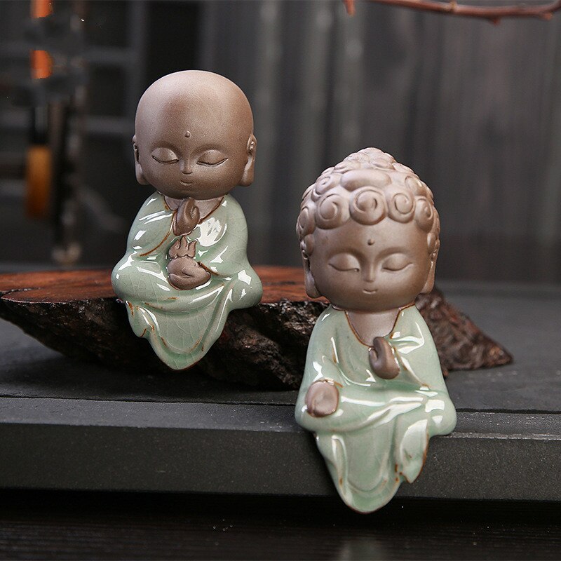 Pequeño Buda estatuas budista Tathagata bonito Buda arena cerámica té mascota accesorios budha ornamentos boutique