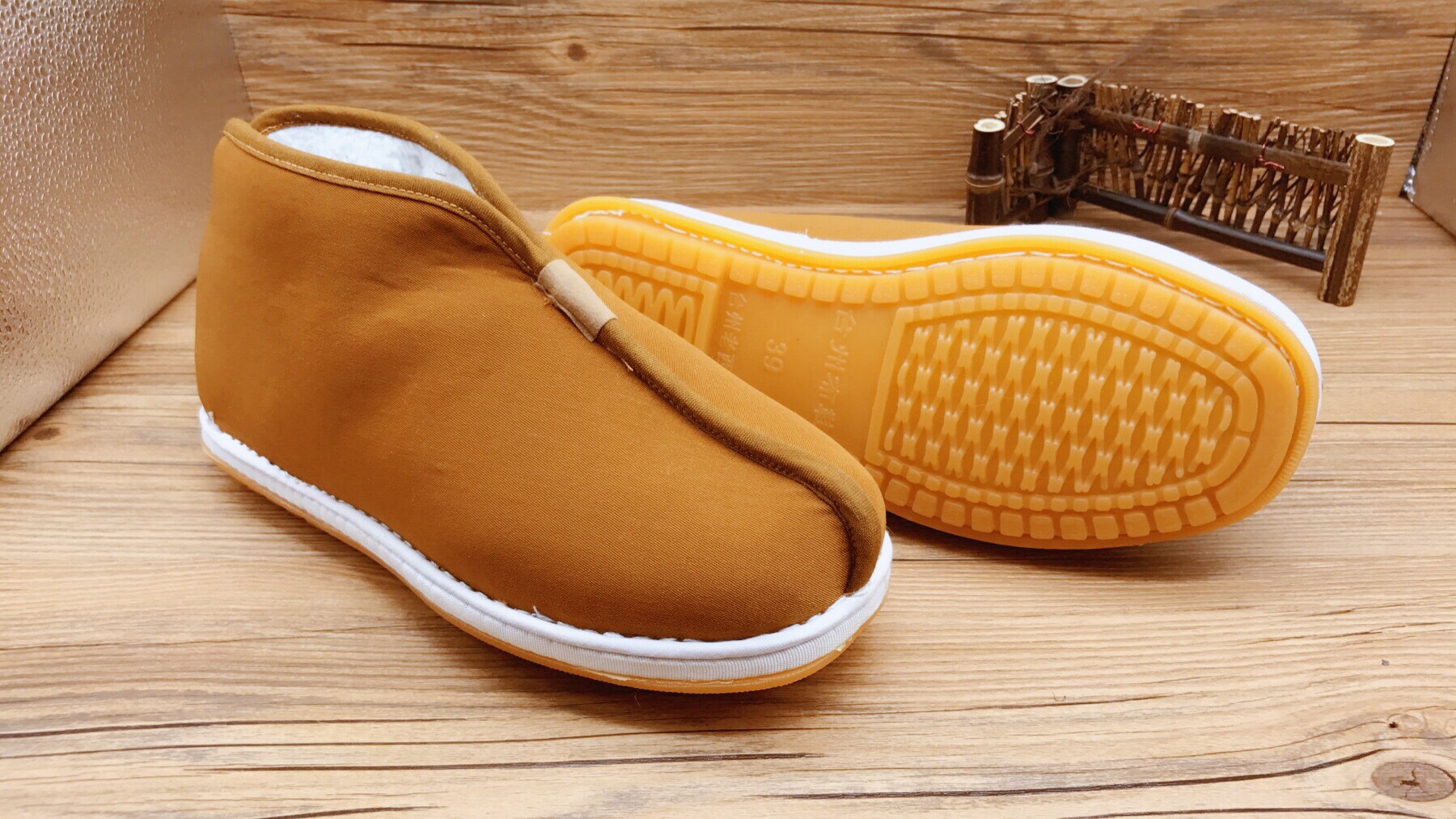 Moine chaussures hiver peluche coton chaussures moine coton chaussures hommes haut épaissi antidérapant moine coton chaussures moine chaussures coton: Yellow